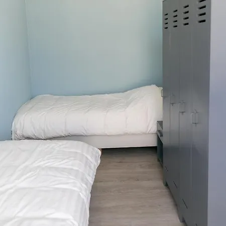 14p Luxe Met Serre Resort